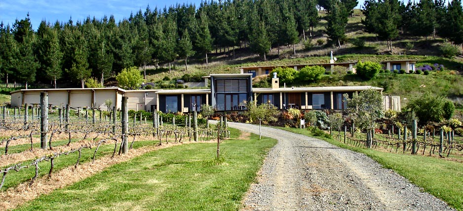 View of WInery - Omihi Hills